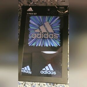 Adidas 3 piece infant Set new in box